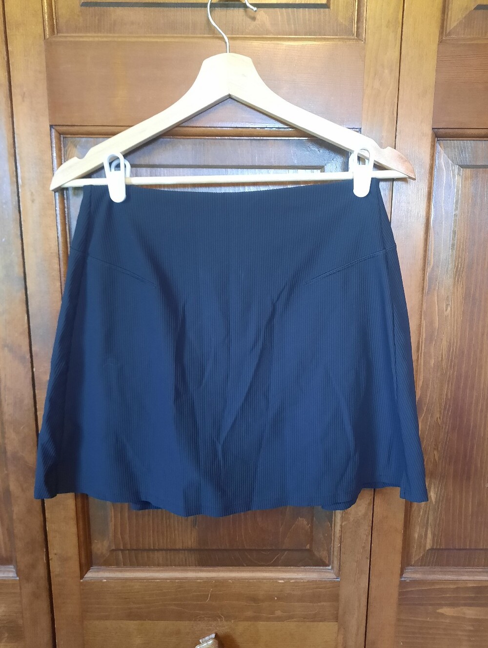 Old Navy Active Powersoft Extra High-Rise Go-Dry Black Ribbed Skort Size Medium